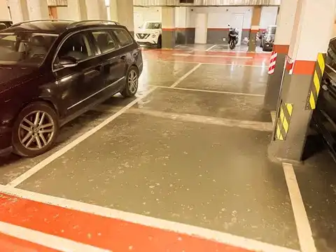 Aparcament de Àtic en venda en Barcelona amb Aire condicionat, Calefacció i Parquet