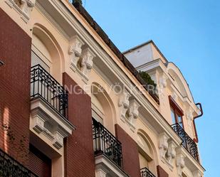 Vista exterior de Apartament en venda en  Madrid Capital amb Aire condicionat, Calefacció i Terrassa