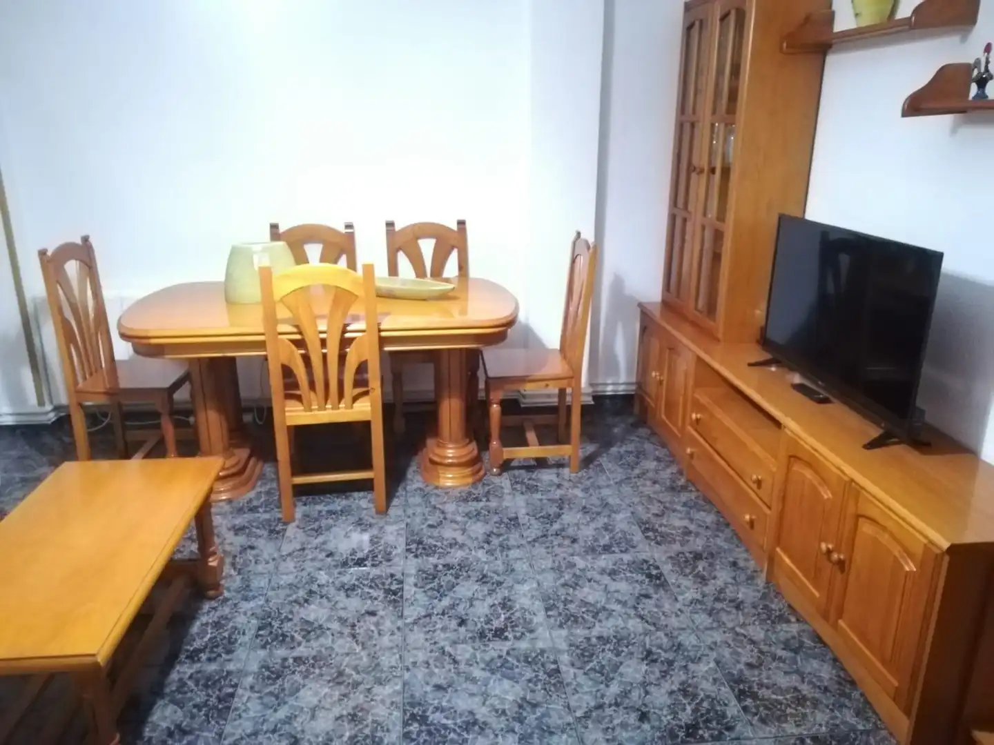 Dining room of Flat for rent in Puertollano  with Air Conditioner, Heating and Furnished