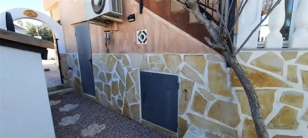 Vista exterior de Casa o xalet en venda en Mazarrón amb Aire condicionat, Calefacció i Jardí privat