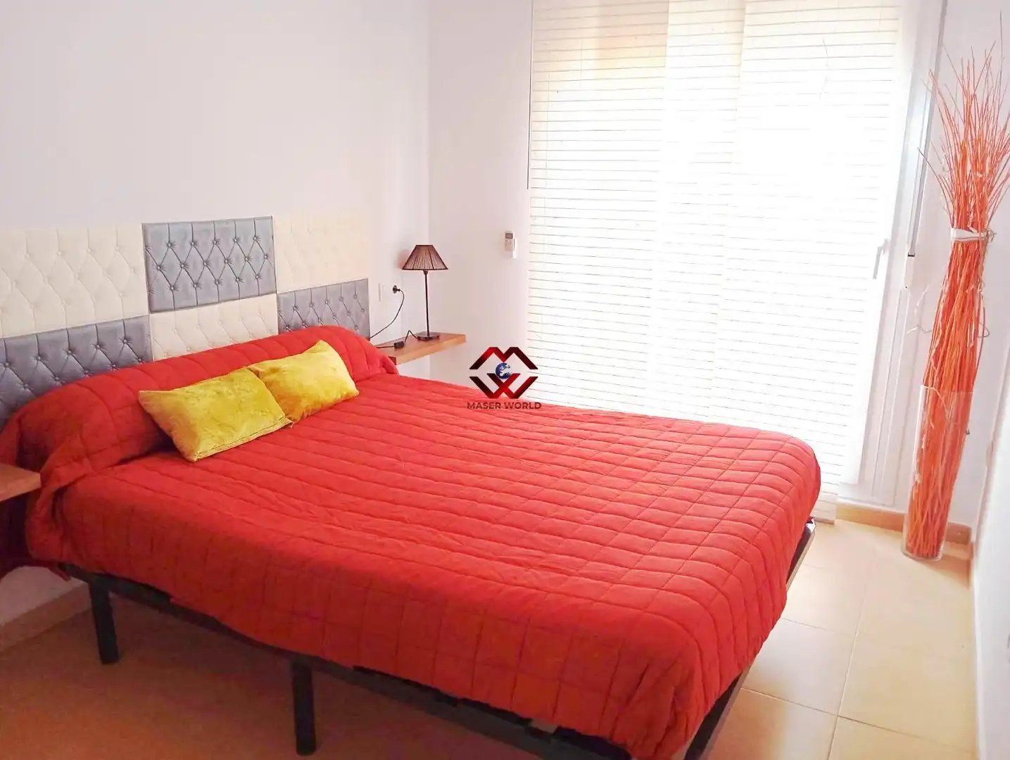 Habitación de Ático en venta en Alhama de Murcia con Aire acondicionado, Terraza y Amueblado