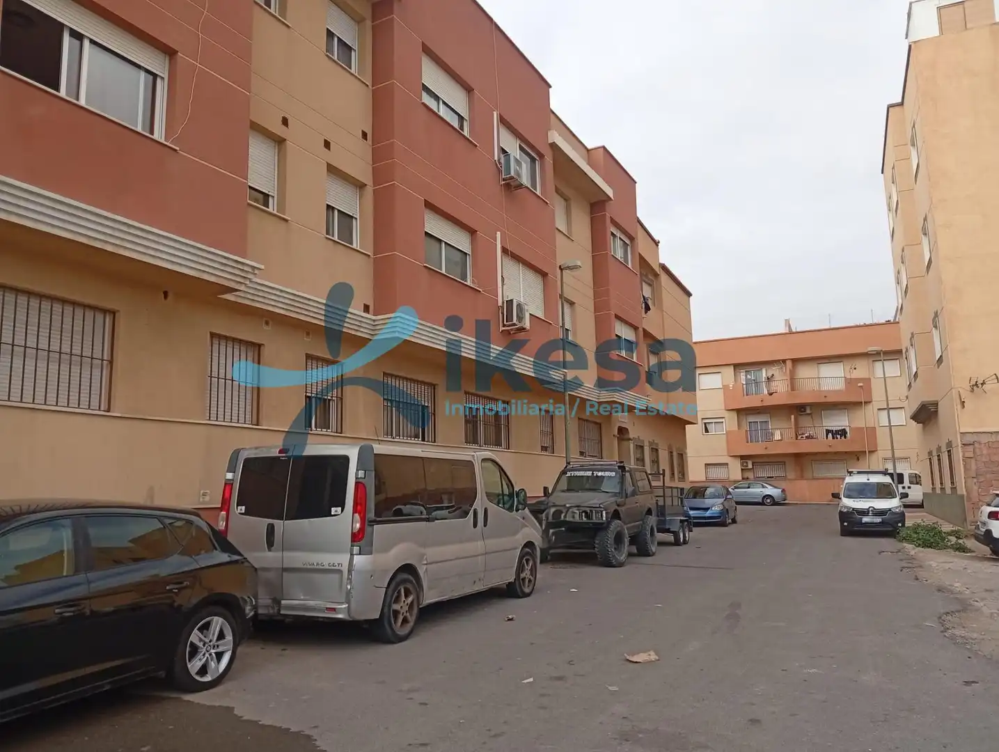 Exterior view of Flat for sale in Roquetas de Mar