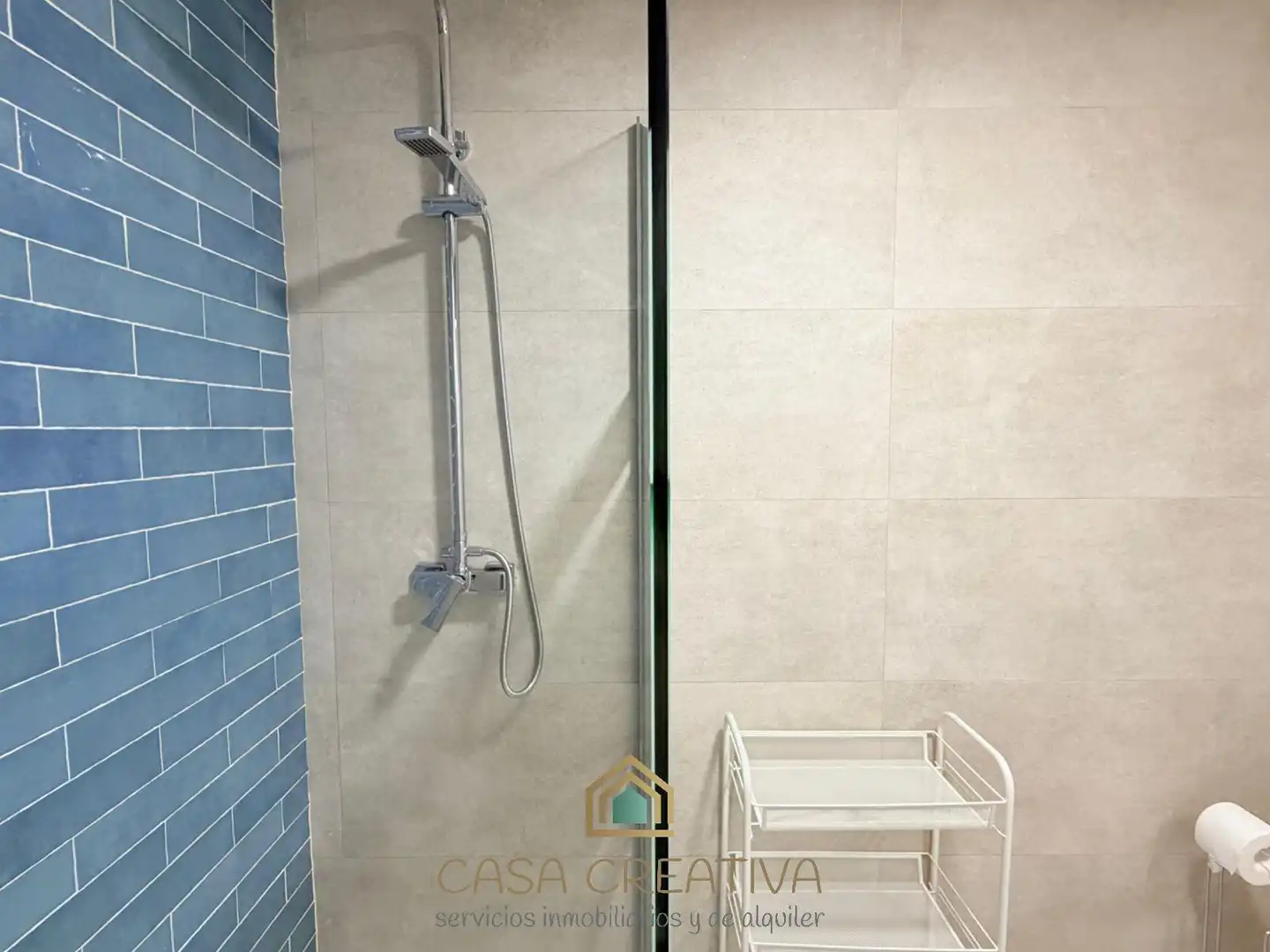 Baño de Piso de alquiler en Valencia con Aire acondicionado, Calefacción y Terraza