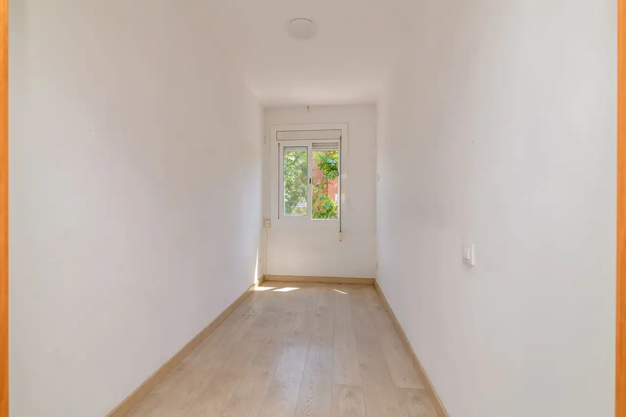 Habitación de Ático en venta en Barcelona con Parquet, Terraza y Trastero