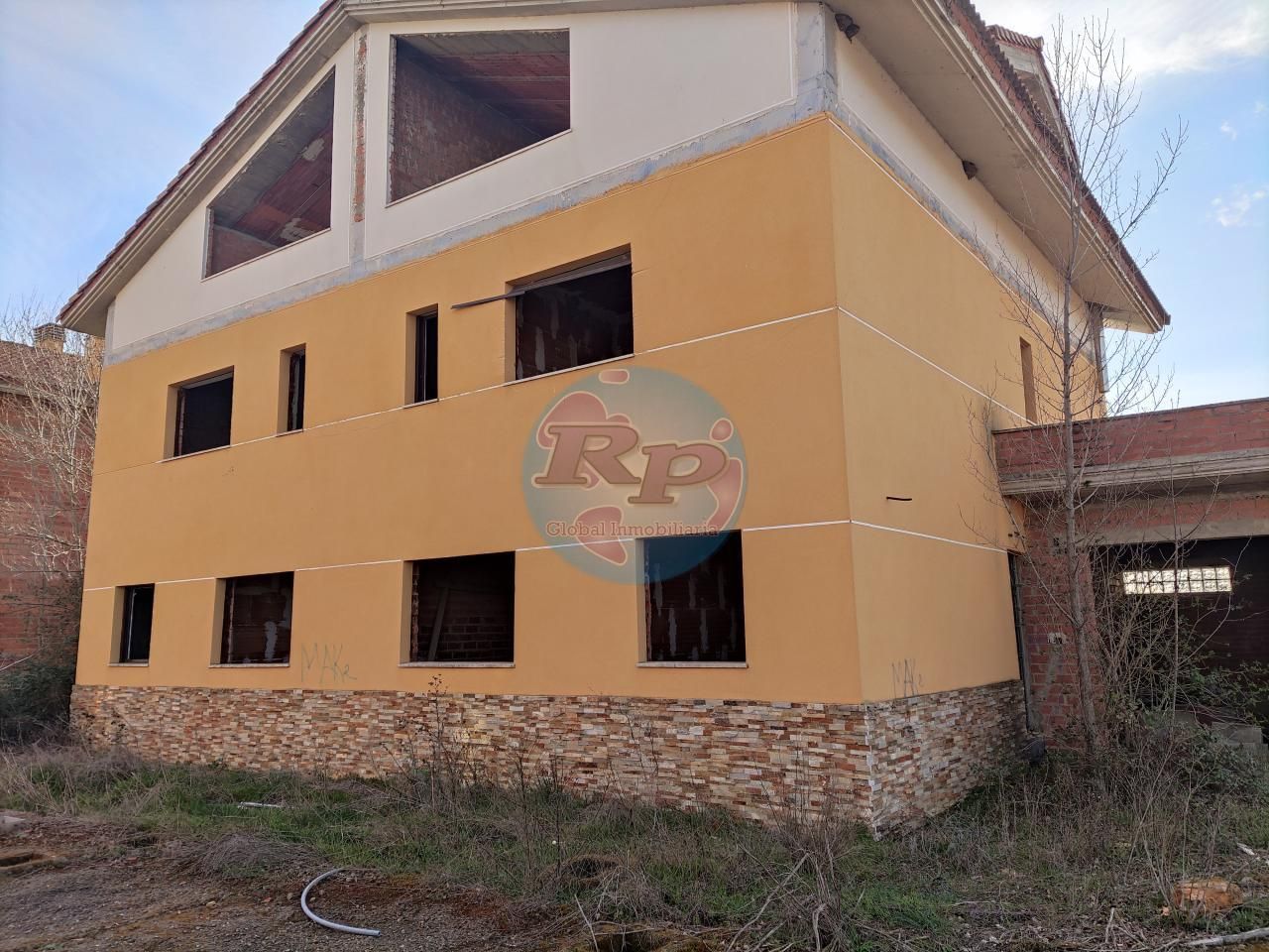 Vista exterior de Residencial en venda en Vega de Infanzones