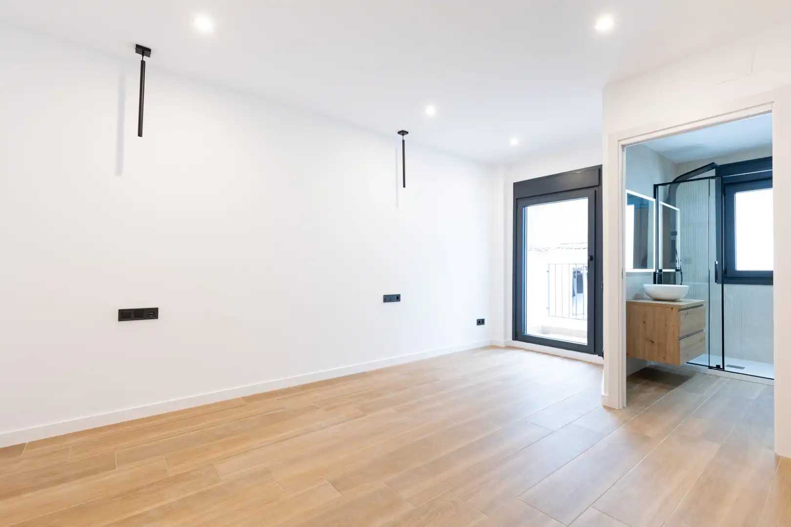 Detached homes for sale in Terrassa  with Air Conditioner, Heating and Terrace