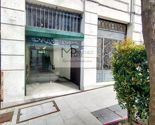 Exterior view of Premises to rent in Vigo   with Air Conditioner