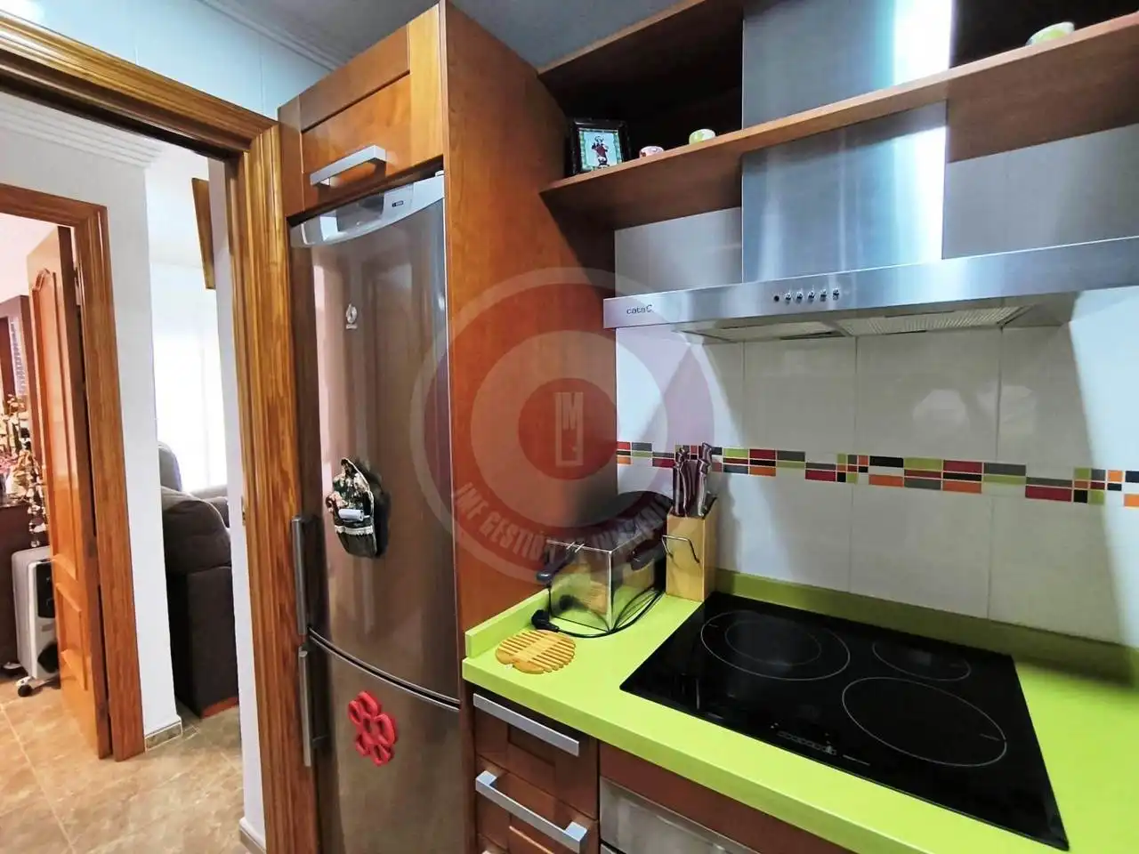 Cuina de Pis en venda en Vélez-Málaga amb Aire condicionat, Terrassa i Moblat