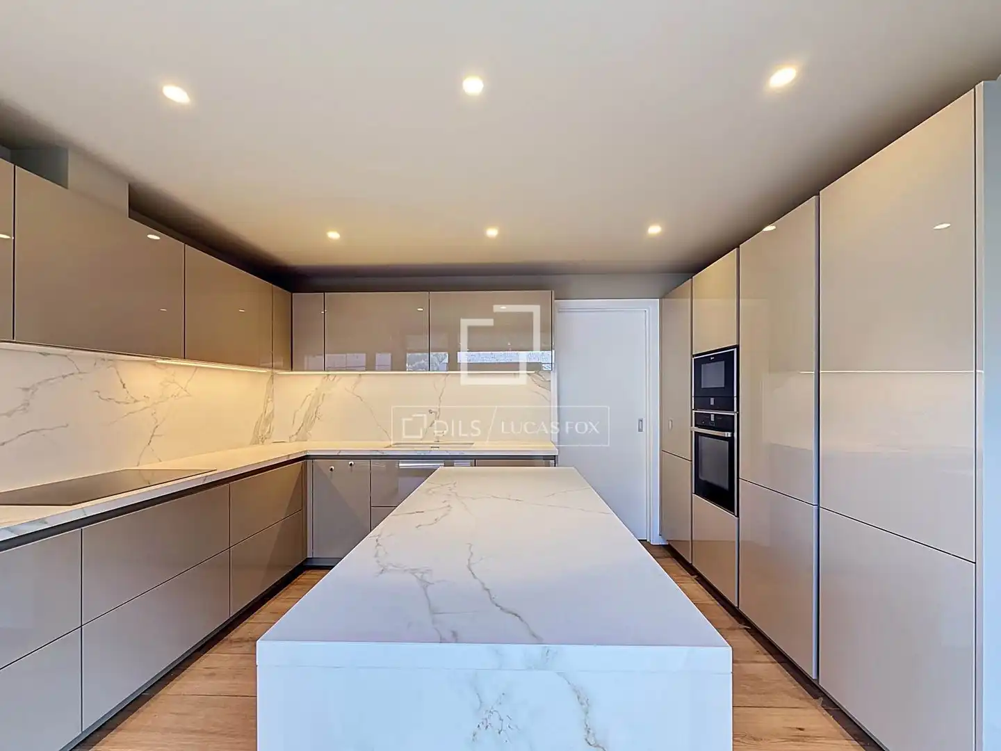 Kitchen of Flat for sale in Escaldes – Engordany  with Air Conditioner, Heating and Terrace