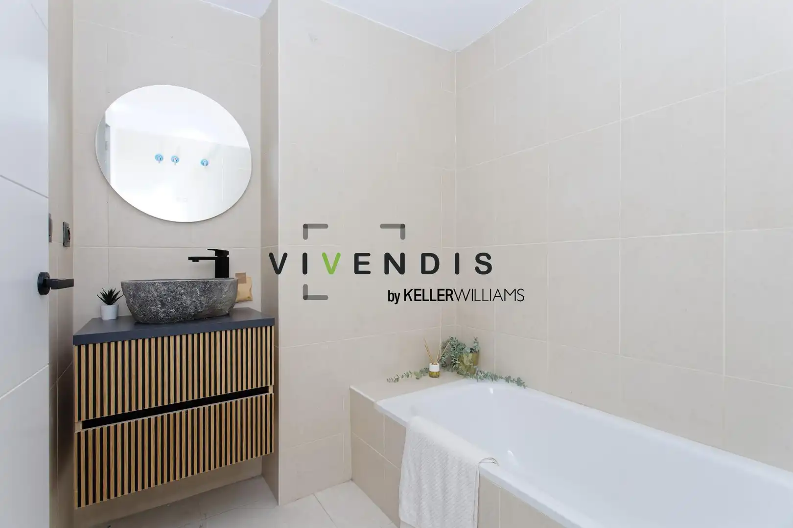 Baño de Piso en venta en Sant Andreu de la Barca con Aire acondicionado y Calefacción