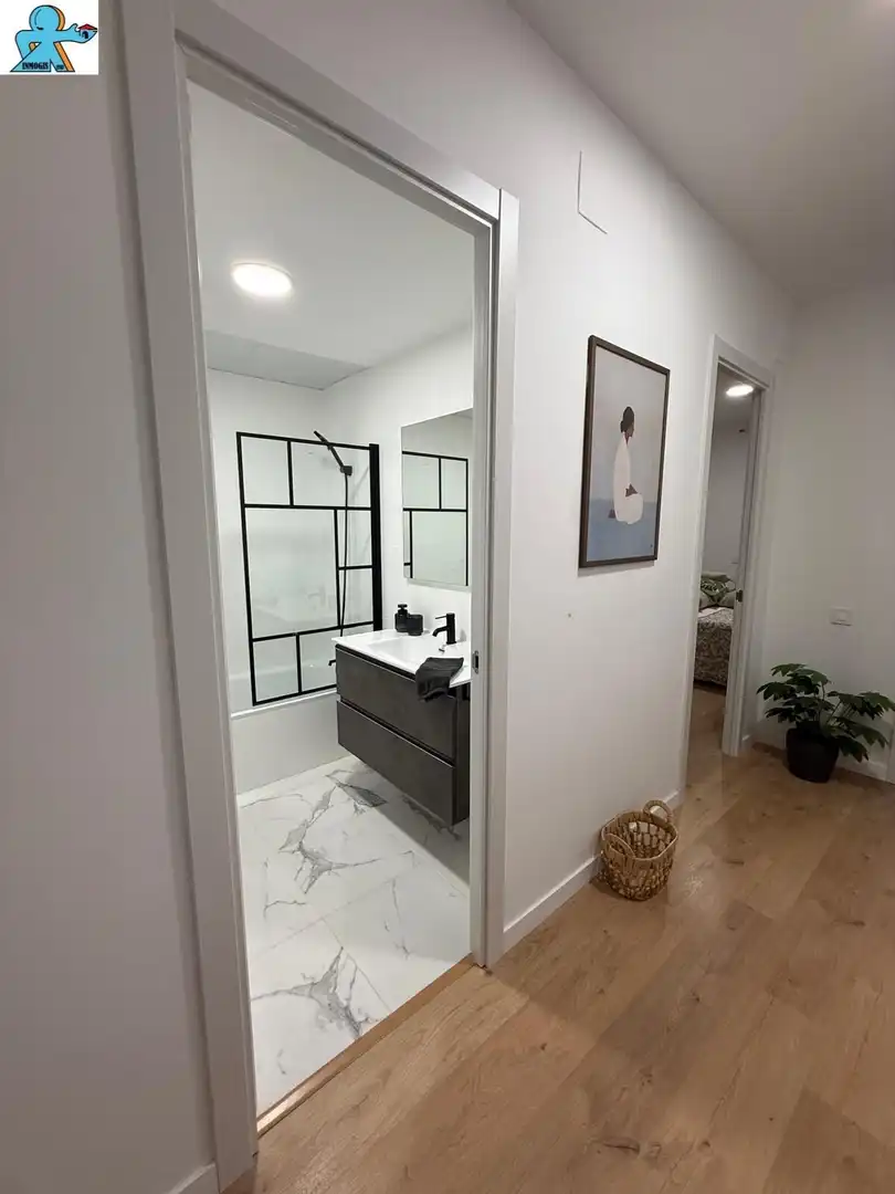 Baño de Planta baja en venta en Vilalba Sasserra con Parquet