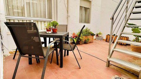 Photo 2 of Single-family semi-detached for sale in Las Piscinas Naturales, Alicante