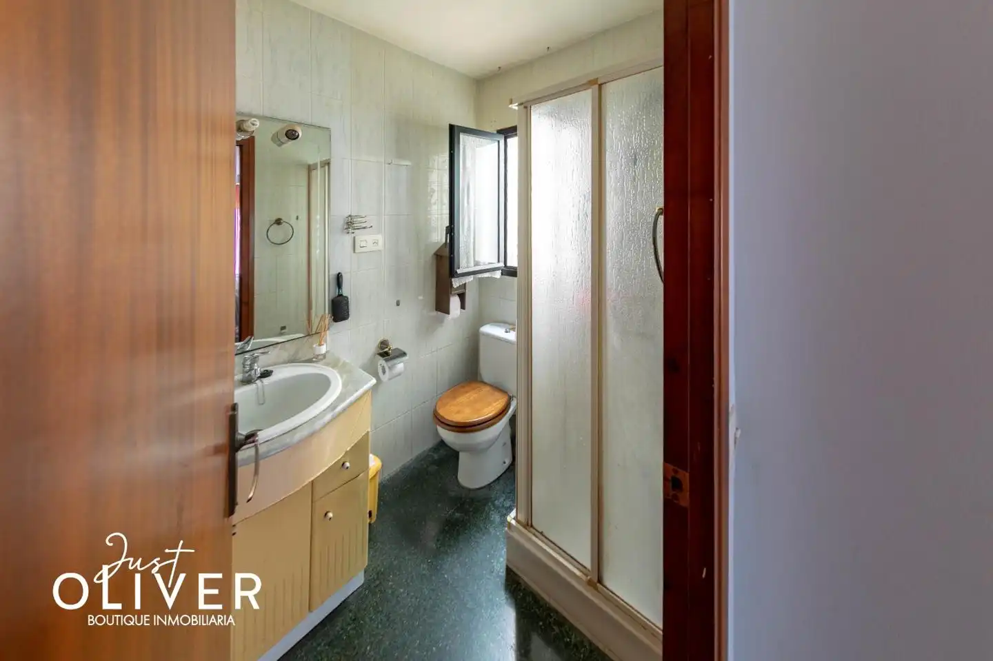 Badezimmer von Wohnung zum Verkauf in L'Espluga de Francolí mit Heizung, Terrasse und Abstellraum