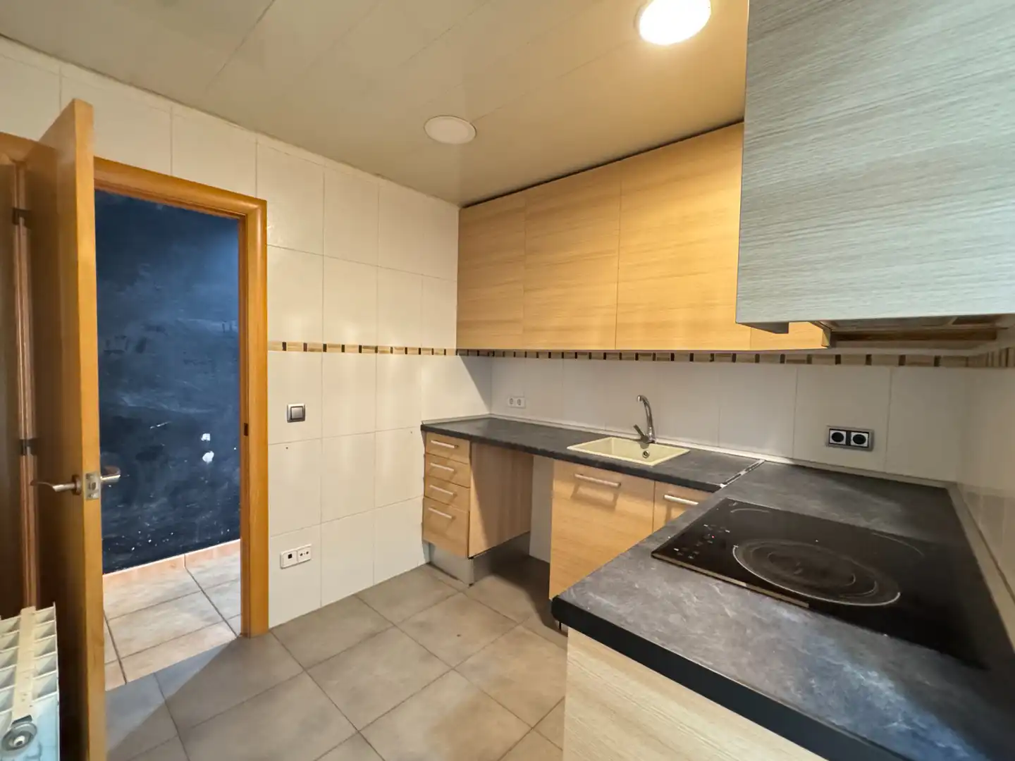 Kitchen of Flat for sale in Montornès del Vallès  with Heating, Oven and Balcony