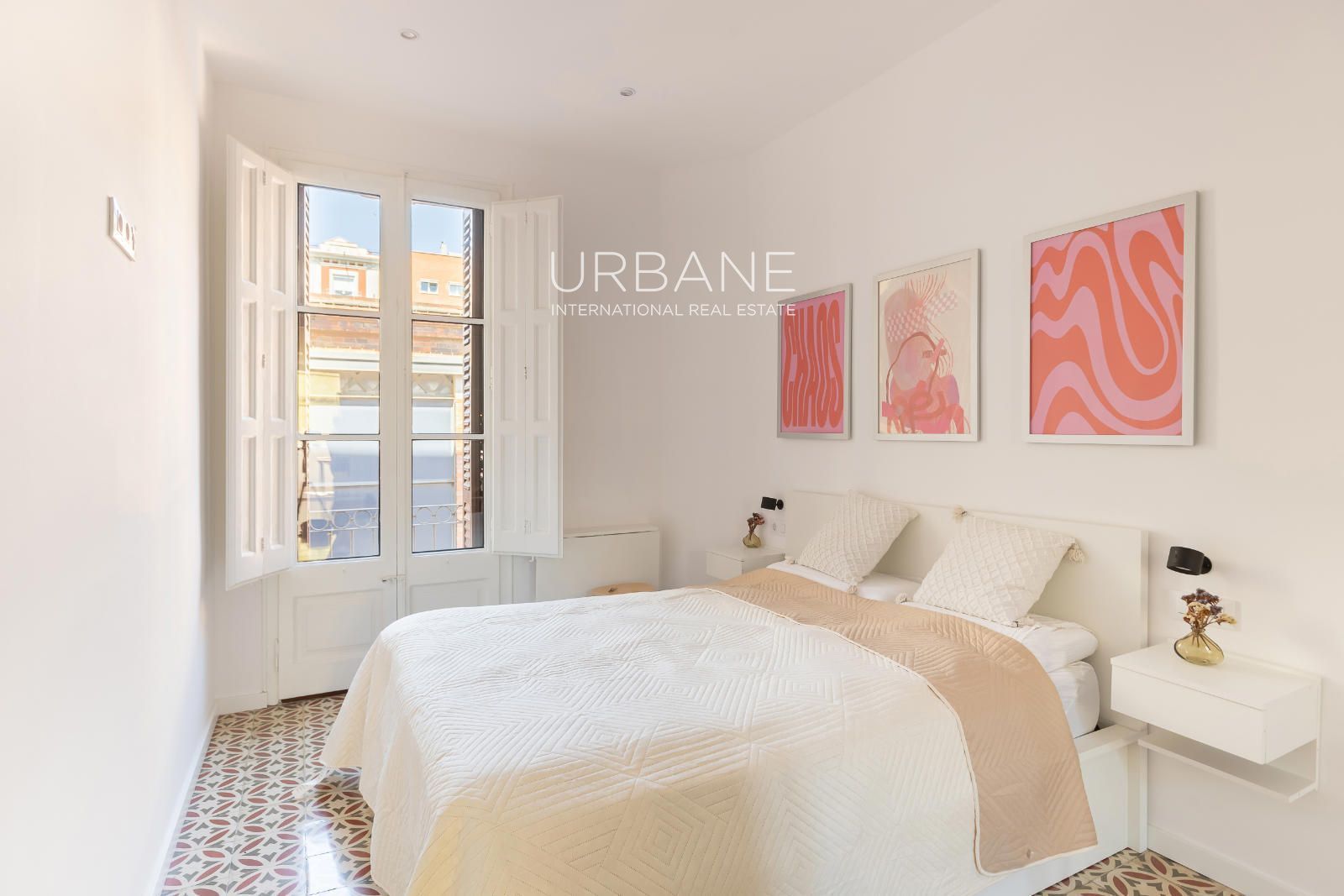 Bedroom of Flat for sale in  Barcelona Capital  with Air Conditioner, Heating and Furnished