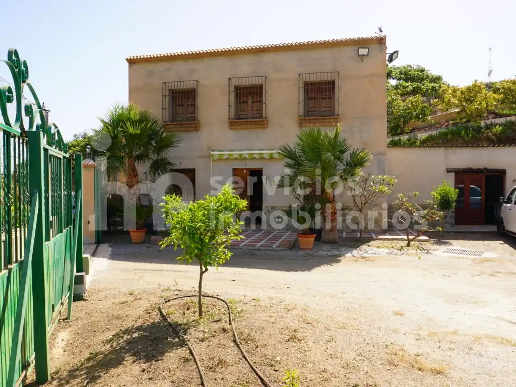 Finca rústica en venda a Diseminados Cortijo Lagar Del Rio (Diseminado), Centro Histórico