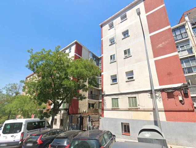 Piso en Venta en Calle de Ascao en Pueblo Nuevo