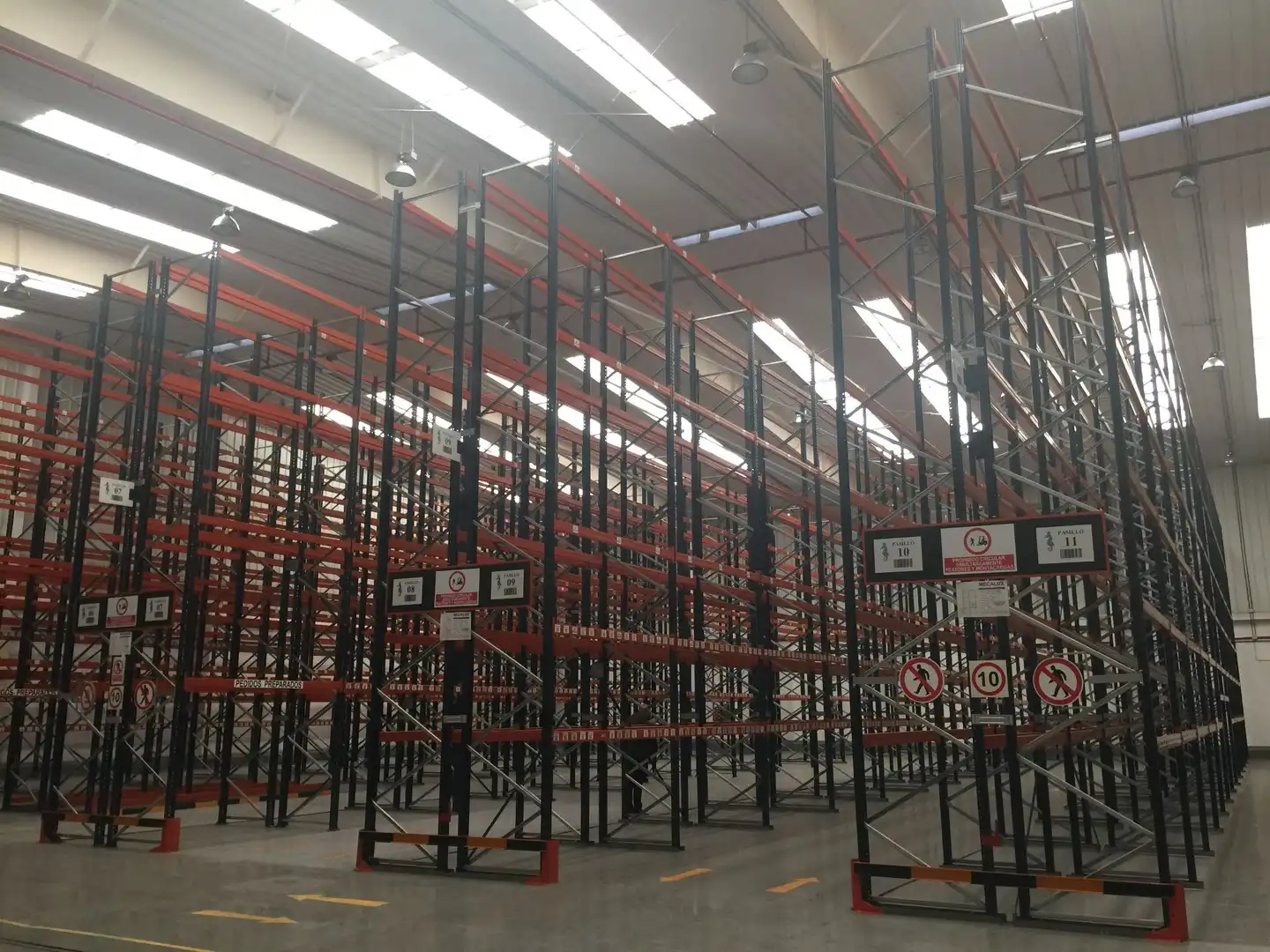 Industrial buildings for sale in Candelaria