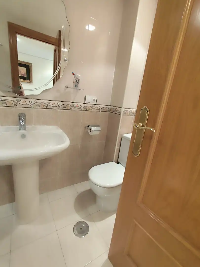 Baño de Apartamento en venta en Benalmádena con Aire acondicionado, Terraza y Trastero