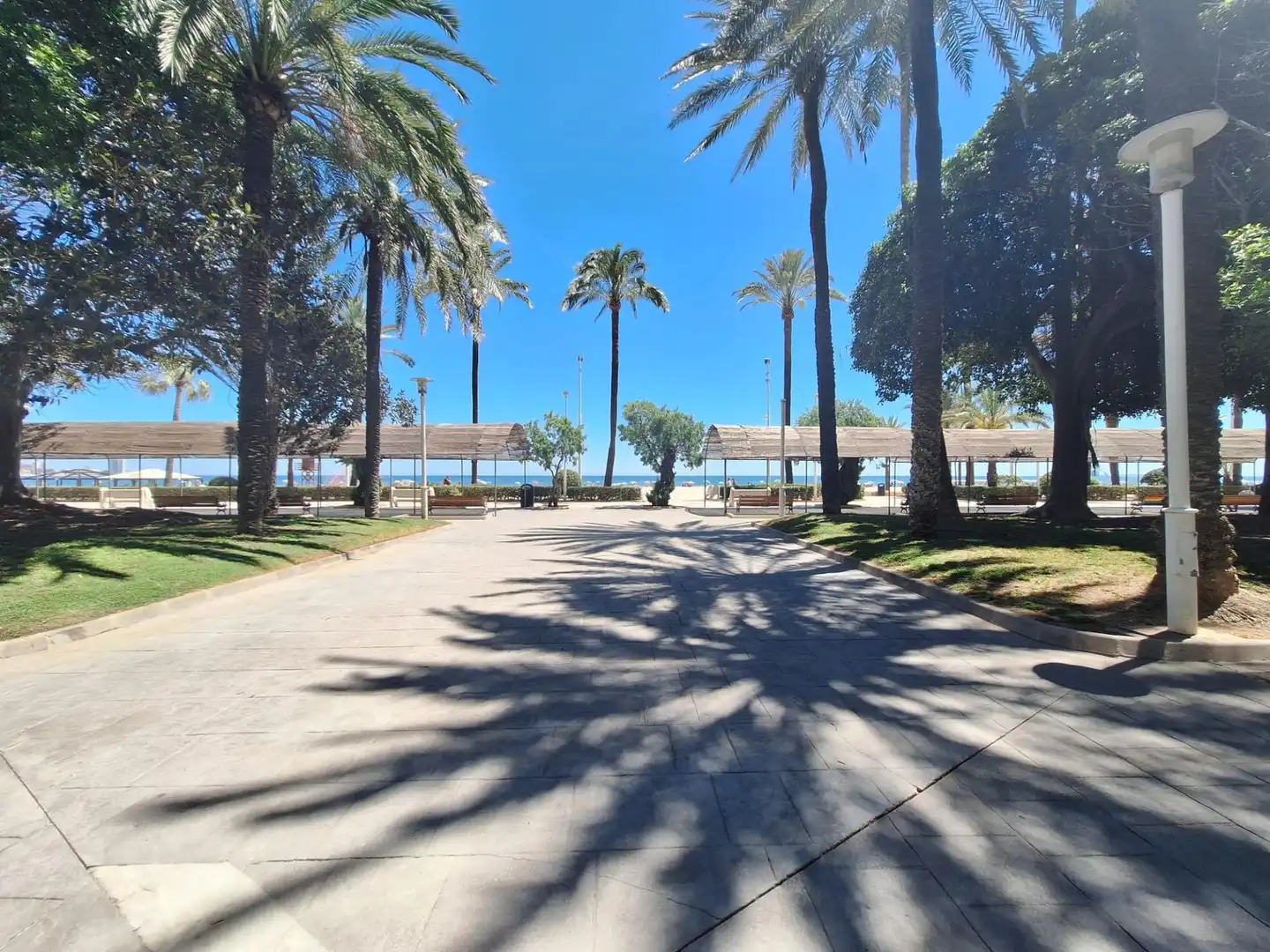 Exterior view of Apartments for sale in Cullera  with Air Conditioner and Balcony