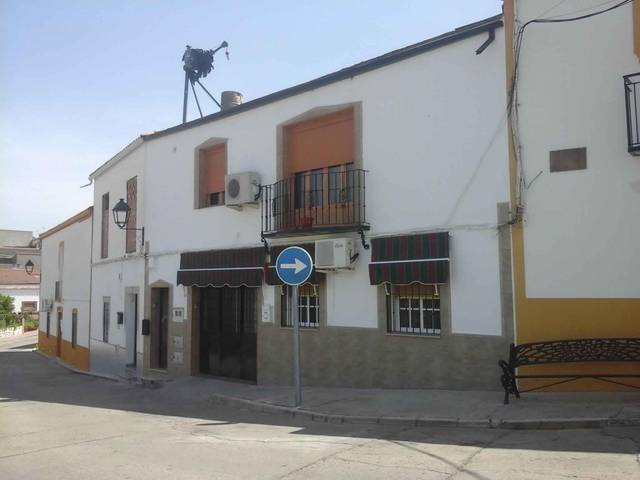 Piso en Venta en Adamuz