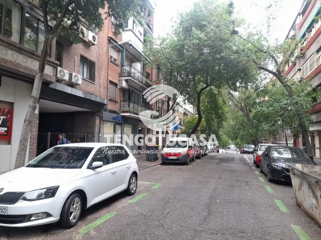 Exterior view of Garage for rent in Madrid