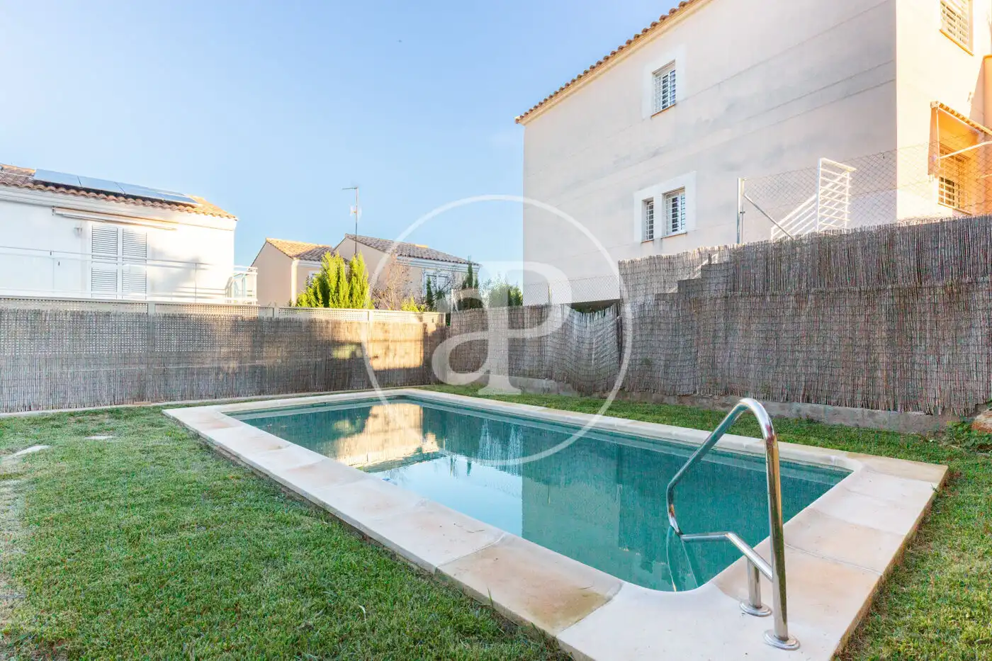 Piscina de Casa o chalet en venta en Puçol con Aire acondicionado, Calefacción y Jardín privado