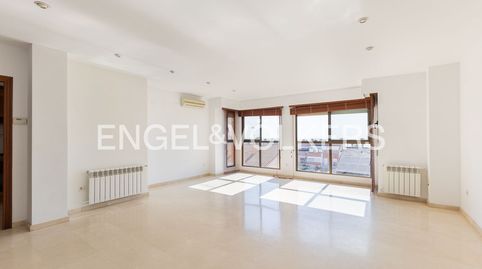 Foto 2 de Piso de alquiler en La Malva-rosa, Valencia Capital