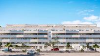 Vista exterior de Àtic en venda en Vélez-Málaga amb Aire condicionat, Terrassa i Piscina