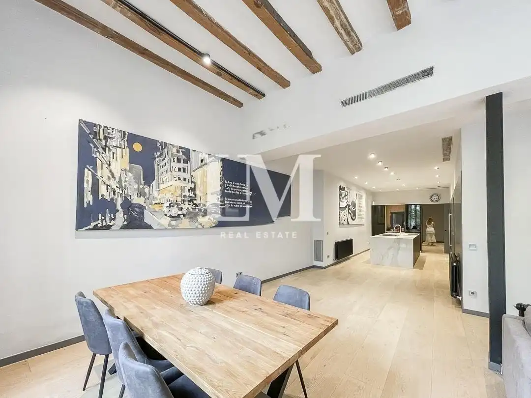 Vista exterior de Apartament de lloguer en Barcelona amb Aire condicionat, Calefacció i Moblat
