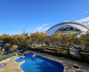 Swimming pool of Apartment to rent in  Valencia Capital  with Air Conditioner, Terrace and Swimming Pool