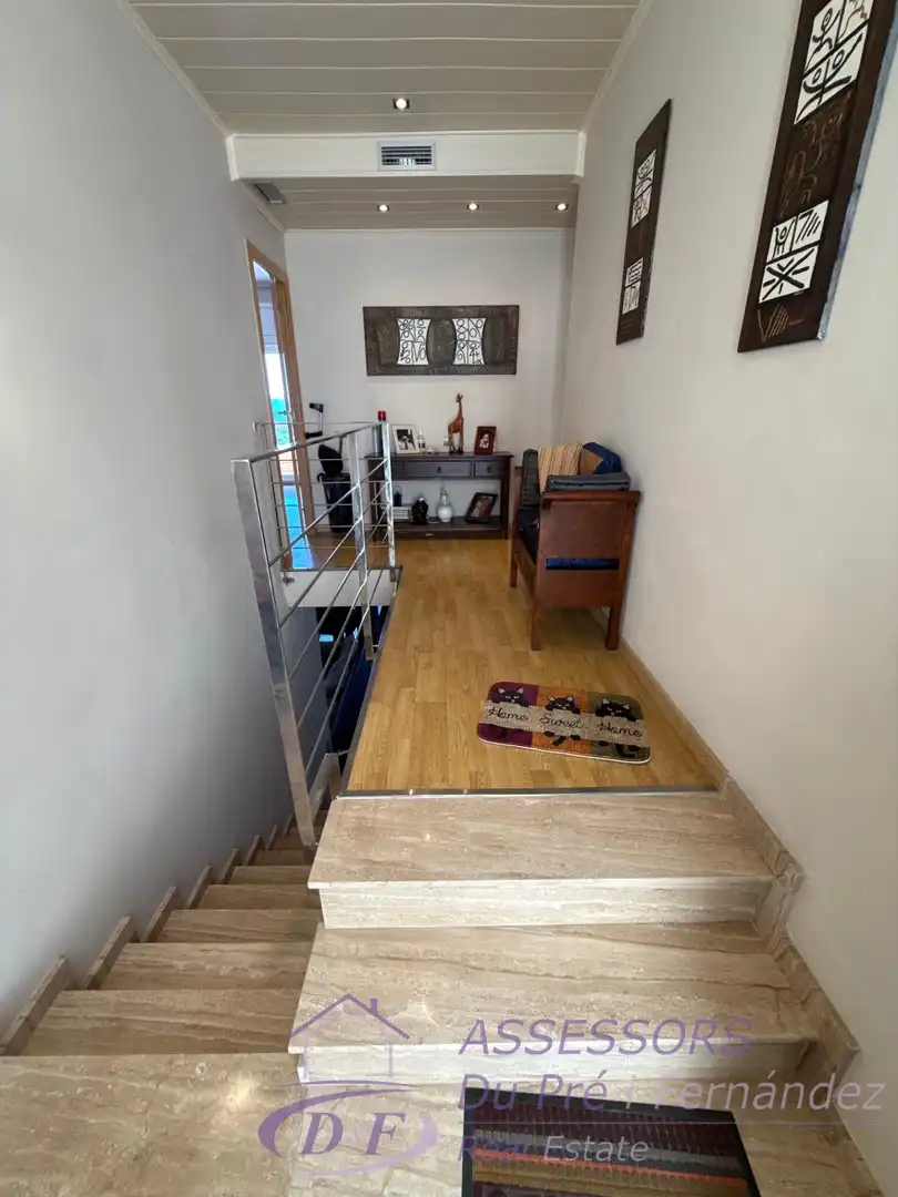 Casa aparellada amb terrassa en venda a Sant Cebrià de Vallalta, imagen 21
