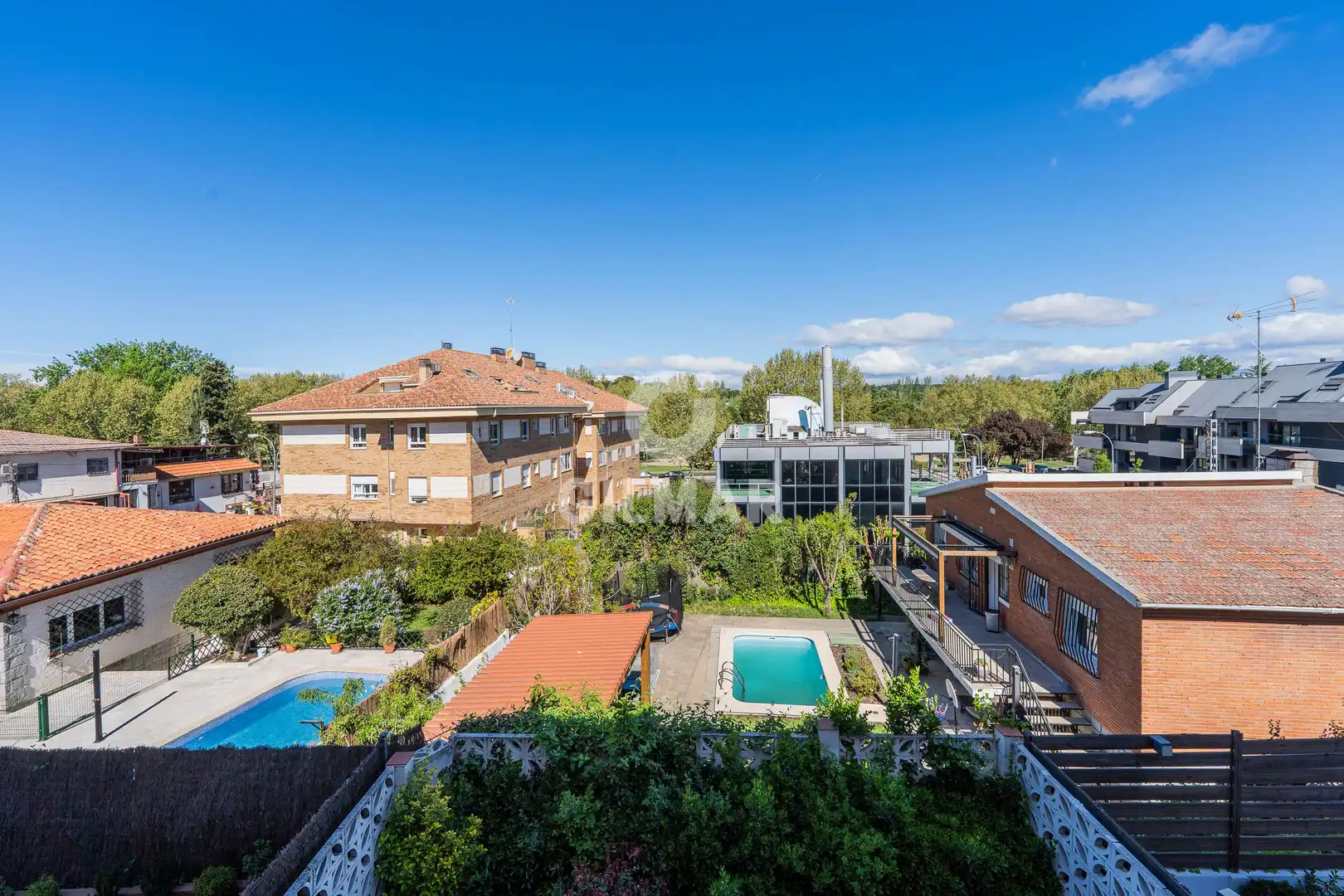 Exterior view of Detached homes for sale in Pozuelo de Alarcón  with Heating, Private garden and Swimming Pool