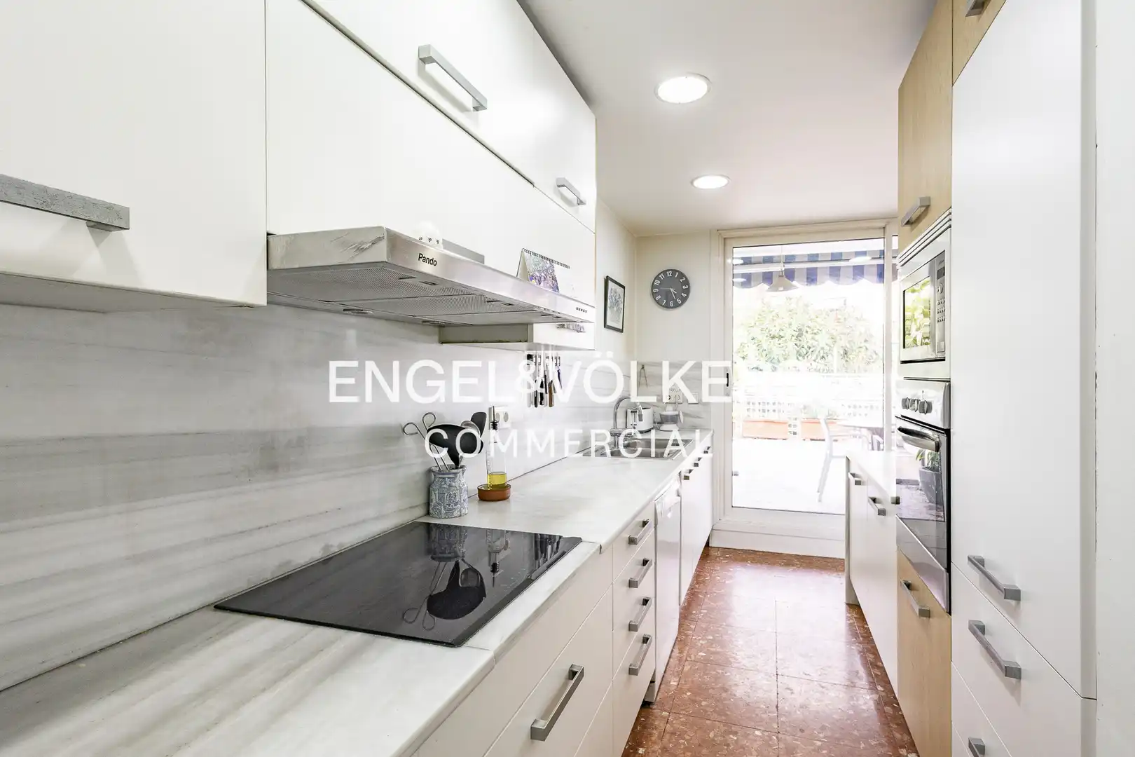 Kitchen of Buildings for sale in Sant Joan Despí