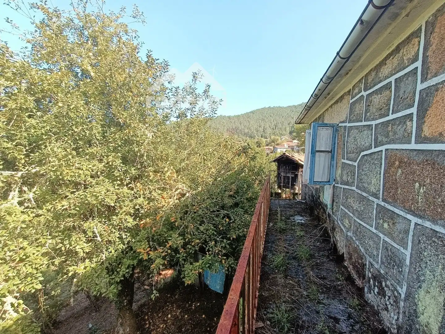 Exterior view of Houses for sale in Padrenda  with Storage room and Furnished