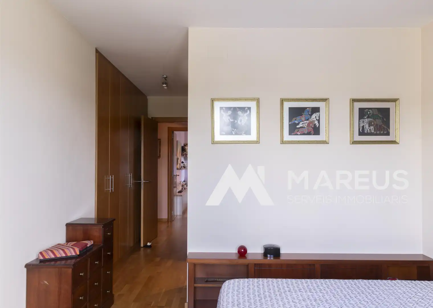 Dormitori de Àtic en venda en Vic amb Calefacció, Parquet i Terrassa