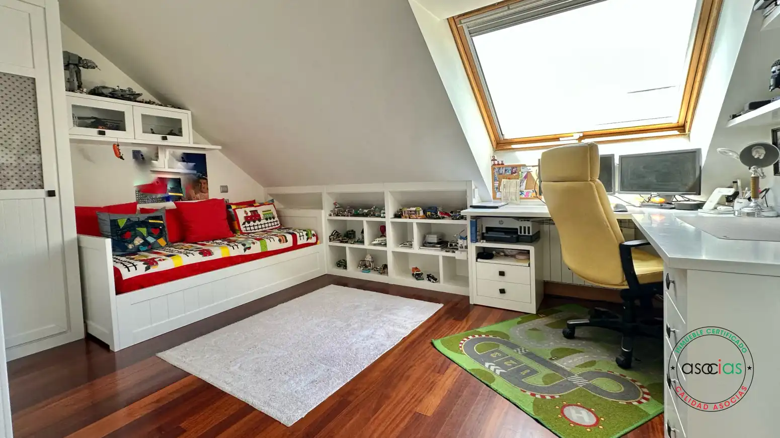Bedroom of Flat for sale in Gijón   with Heating, Storage room and Swimming Pool