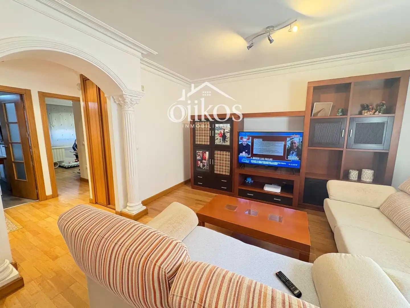 Sala de estar de Casa adosada en venta en Salamanca con Calefacción y Balcón