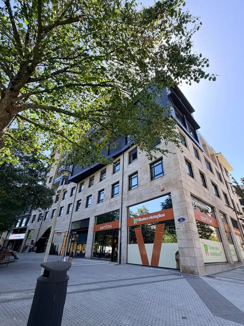 Außenansicht von Garage zum Verkauf in Donostia - San Sebastián 