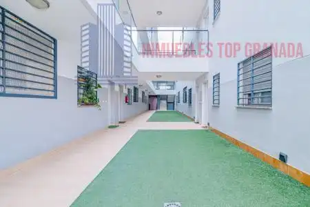 Apartamento en venta en Albolote con Trastero y Piscina comunitaria