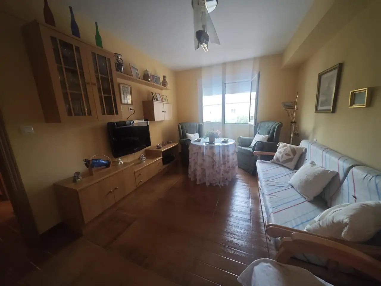 Sala de estar de Casa o chalet en venta en Valdeobispo con Aire acondicionado