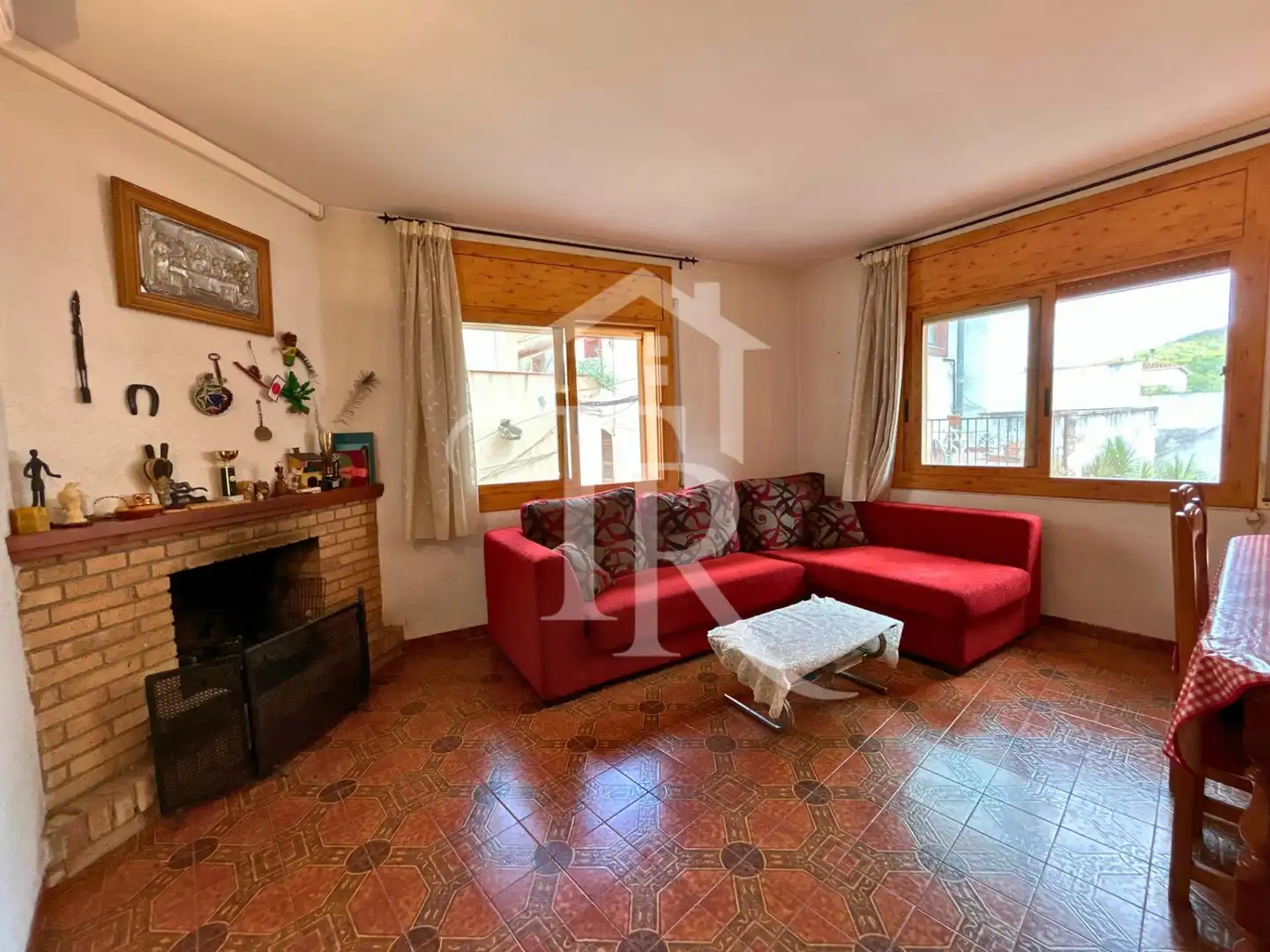 Sala d'estar de Casa adosada en venda en Bonastre amb Aire condicionat, Terrassa i Traster