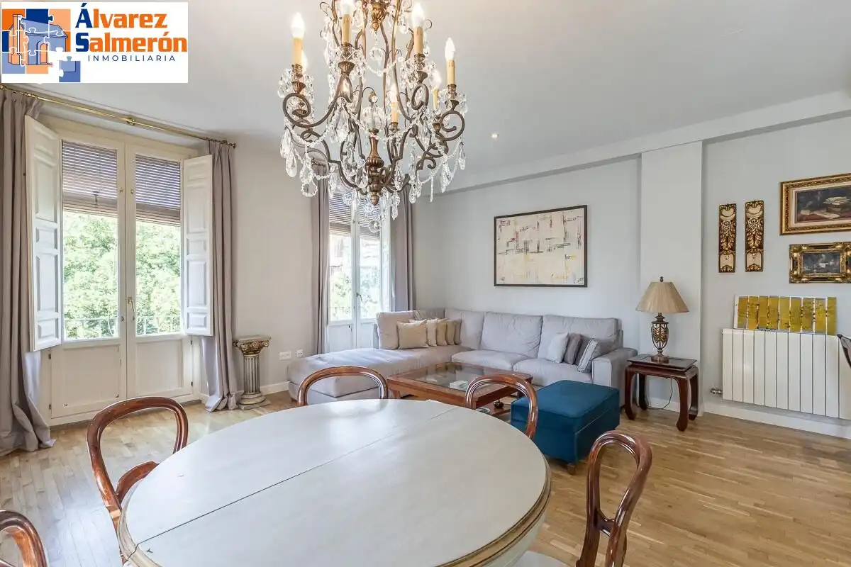 Comedor de Dúplex en venta en Centro