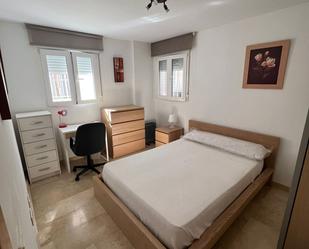 Bedroom of Flat to rent in  Granada Capital