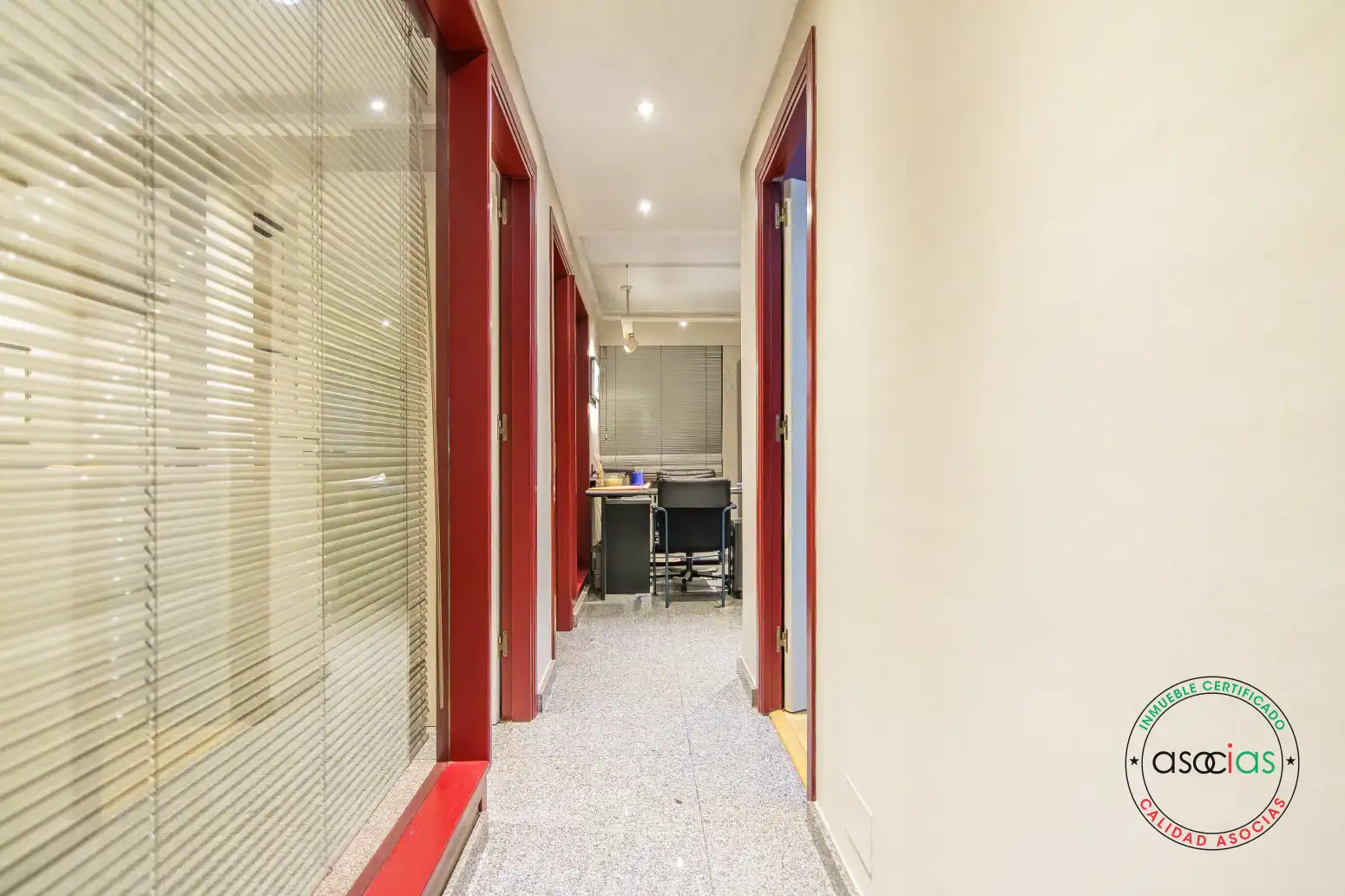 Piso en venta en Oviedo  con Calefacción, Parquet y Trastero