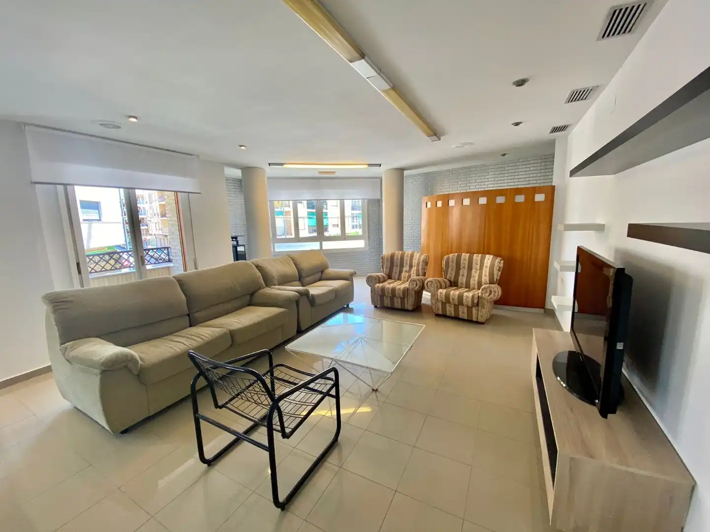 Living room of Flat for rent in Almoradí  with Heating, Terrace and Furnished