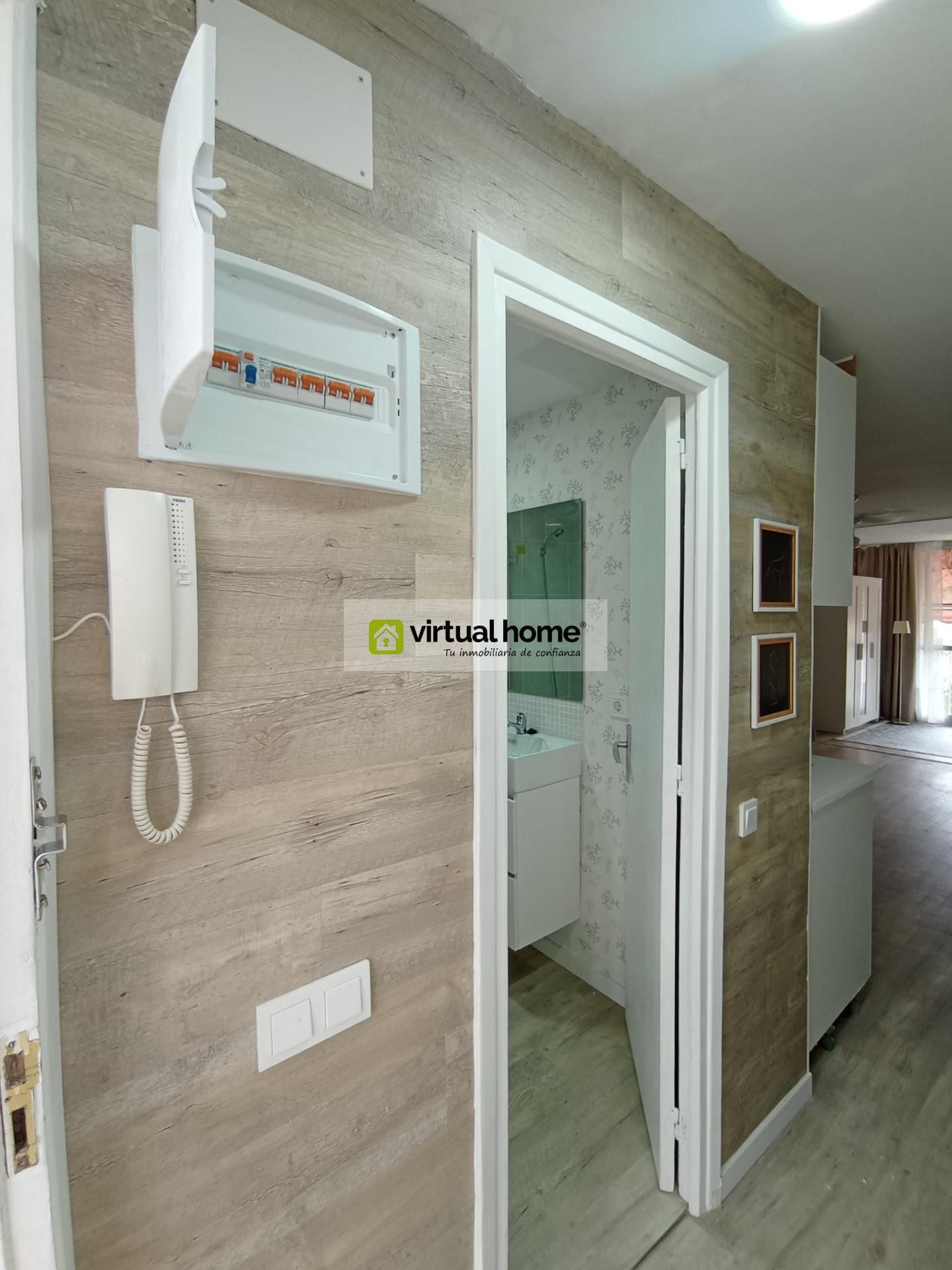 Estudio en venta en Benidorm con Jardín privado