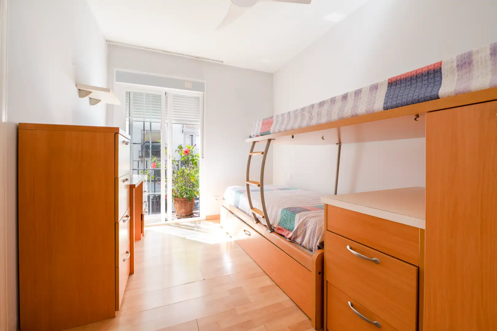 Bedroom of Apartments for sale in Marbella  with Air Conditioner, Terrace and Furnished