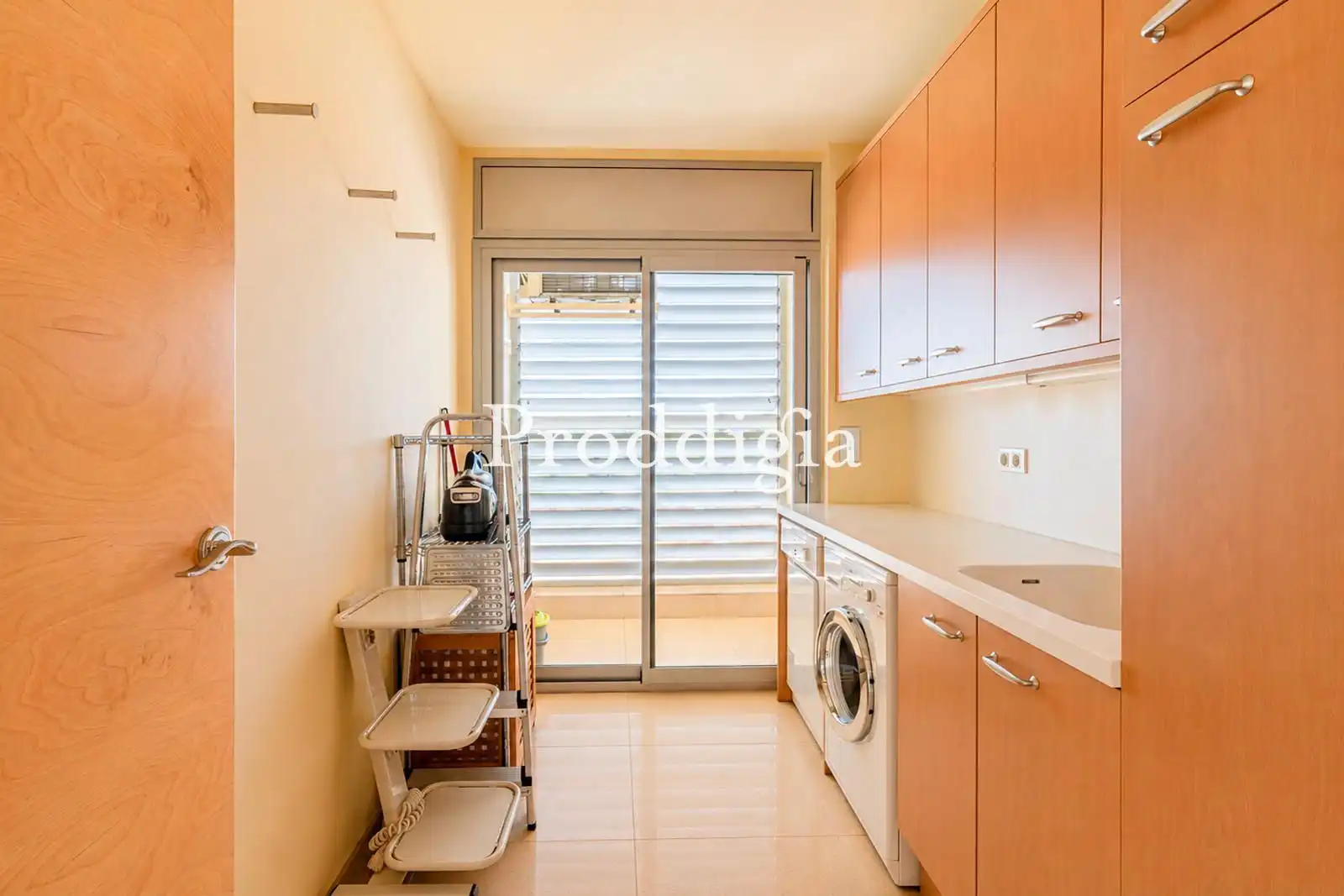 Kitchen of Houses for sale in Sant Cugat del Vallès  with Air Conditioner, Terrace and Storage room