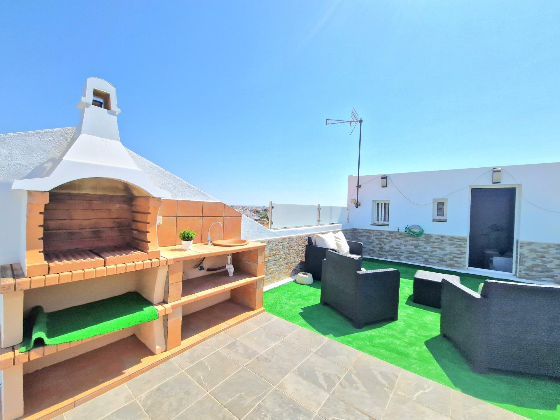 Terrace of Single-family semi-detached for sale in Chiclana de la Frontera